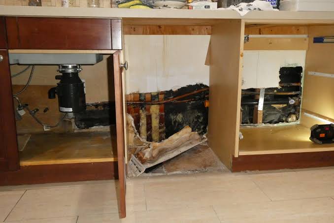 Can Kitchen Plumbing Be On An Outside Wall