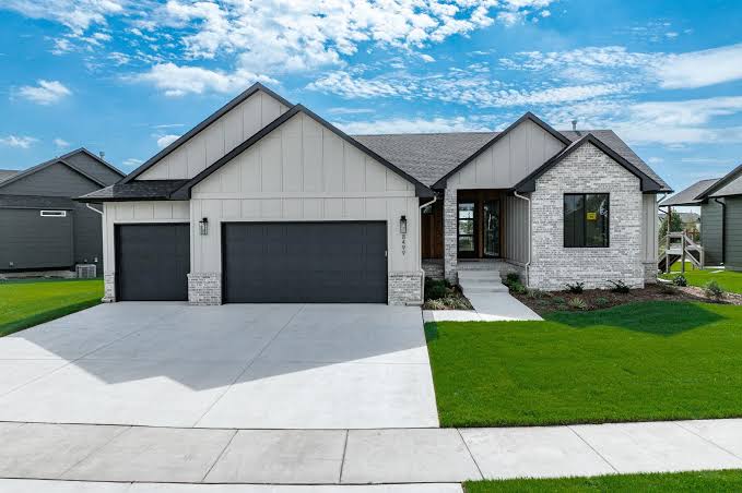 Chapman Custom Homes Inc V Dallas Plumbing Co: Case Study